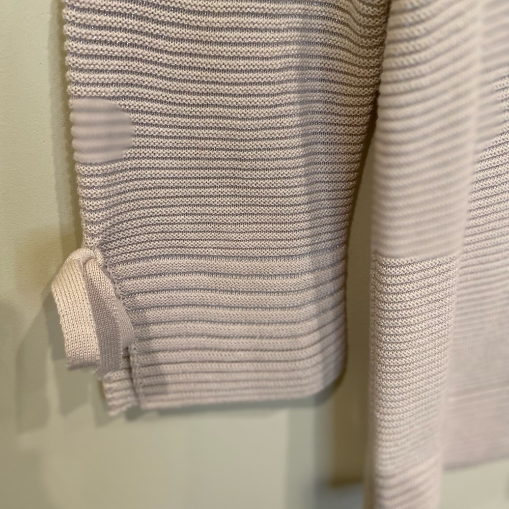 Laura Beige Ribbed Tunic with Silver Thread. - Picture 4 of 7